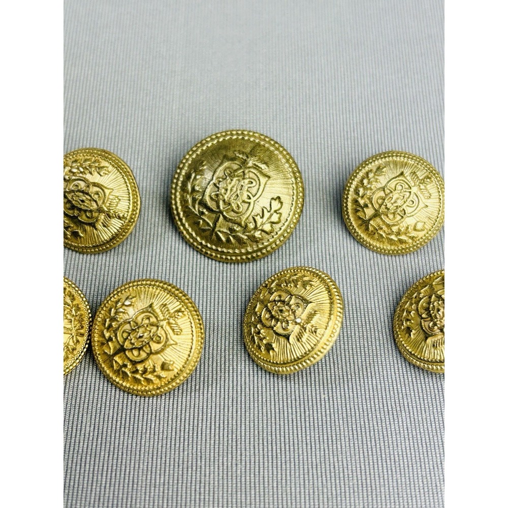Brass Tone Metal Laurel‎ & Shield Blazer Buttons Set Of 7